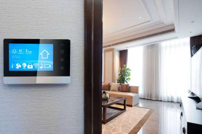 Bei allen unseren Smart Home-Lösungen setzen wir für höchste Sicherheit und Privatsphäre auf erfahrene Partner wie SOMFY und HeKa Smart Home